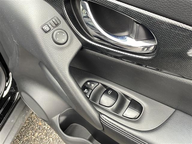 エクストレイル ２０Ｘ　ＨＶエクストリーマＸエマジェンシーブレーキＰ　４ＷＤ　純正ナビ（ＢＴ／ＤＴＶ／ＦＭ／ＡＭ／フルセグ）　前後ドライブレコーダー　前席シートヒーター　ステアリングスイッチ　夏冬タイヤ　ビルトインＥＴＣ　電動格納ミラー　ウィンカーミラー（20枚目）