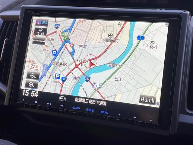 ステップワゴンスパーダ Ｚ　クールスピリット　４ＷＤ　ナビ；ＶＸＭ－１３５ＶＦＮｉ（ＤＴＶ／フルセグ）　バックカメラ　ビルトインＥＴＣ　オートライト　両側電動ドア　アイドリングストップ　スペアキー１本　パドルシフト　ステアリングスイッチ（11枚目）