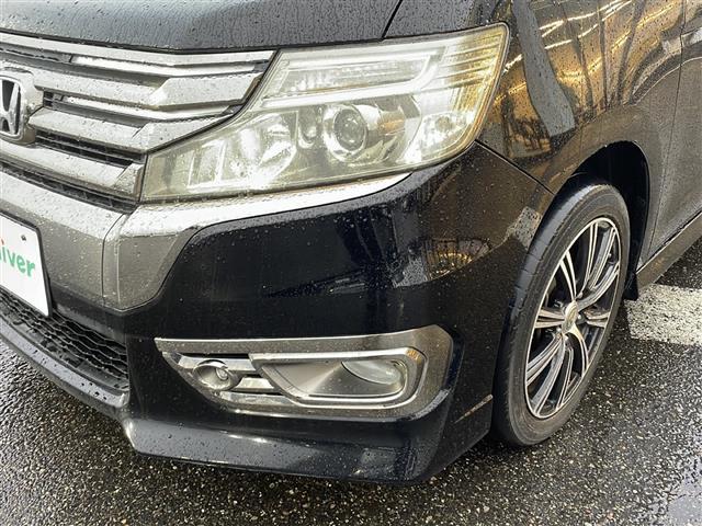 ステップワゴンスパーダ Ｚ　クールスピリット　４ＷＤ　ナビ；ＶＸＭ－１３５ＶＦＮｉ（ＤＴＶ／フルセグ）　バックカメラ　ビルトインＥＴＣ　オートライト　両側電動ドア　アイドリングストップ　スペアキー１本　パドルシフト　ステアリングスイッチ（36枚目）