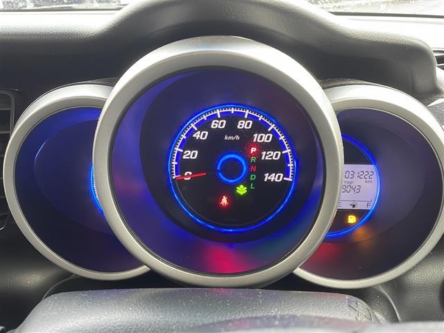 Ｎ－ＢＯＸカスタム ２トーンカラースタイル　Ｇ　ＳＳパッケージ　ナビ：ＶＸＭ－１５５ＶＸｉ（ＢＴ／ＤＴＶ／ＦＭ／ＡＭ／ワンセグ）　バックカメラ　両側電動ドア　スペアキー１本　ＥＴＣ　純正１４インチＡＷ　純正フロアマット　ウィンカーミラー　フォグランプ（2枚目）