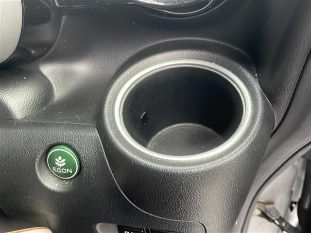 Ｎ－ＢＯＸカスタム ２トーンカラースタイル　Ｇ　ＳＳパッケージ　ナビ：ＶＸＭ－１５５ＶＸｉ（ＢＴ／ＤＴＶ／ＦＭ／ＡＭ／ワンセグ）　バックカメラ　両側電動ドア　スペアキー１本　ＥＴＣ　純正１４インチＡＷ　純正フロアマット　ウィンカーミラー　フォグランプ（17枚目）