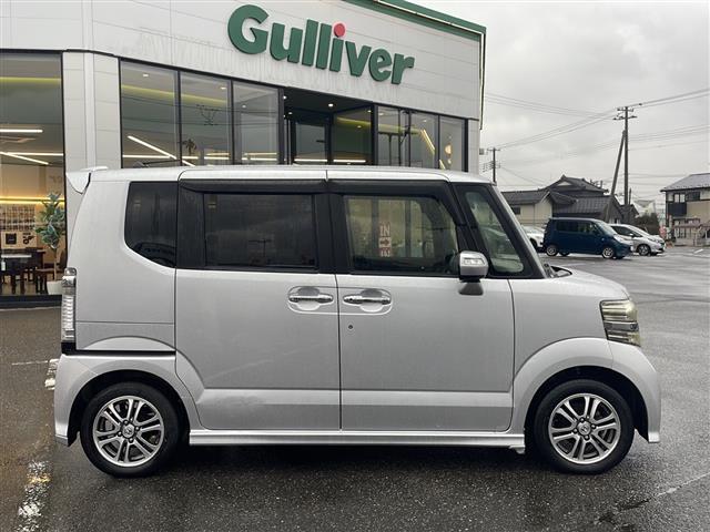 Ｎ－ＢＯＸカスタム ２トーンカラースタイル　Ｇ　ＳＳパッケージ　ナビ：ＶＸＭ－１５５ＶＸｉ（ＢＴ／ＤＴＶ／ＦＭ／ＡＭ／ワンセグ）　バックカメラ　両側電動ドア　スペアキー１本　ＥＴＣ　純正１４インチＡＷ　純正フロアマット　ウィンカーミラー　フォグランプ（29枚目）