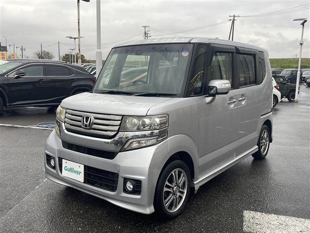 Ｎ－ＢＯＸカスタム ２トーンカラースタイル　Ｇ　ＳＳパッケージ　ナビ：ＶＸＭ－１５５ＶＸｉ（ＢＴ／ＤＴＶ／ＦＭ／ＡＭ／ワンセグ）　バックカメラ　両側電動ドア　スペアキー１本　ＥＴＣ　純正１４インチＡＷ　純正フロアマット　ウィンカーミラー　フォグランプ（33枚目）