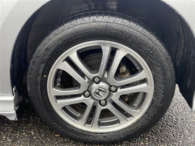 Ｎ－ＢＯＸカスタム ２トーンカラースタイル　Ｇ　ＳＳパッケージ　ナビ：ＶＸＭ－１５５ＶＸｉ（ＢＴ／ＤＴＶ／ＦＭ／ＡＭ／ワンセグ）　バックカメラ　両側電動ドア　スペアキー１本　ＥＴＣ　純正１４インチＡＷ　純正フロアマット　ウィンカーミラー　フォグランプ（40枚目）