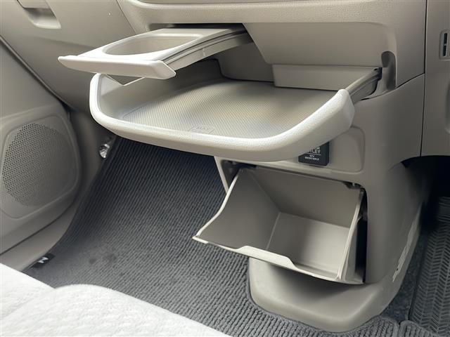 Ｎ－ＷＧＮ Ｇ・Ａパッケージ　メーカー純正ナビ　ワンセグ・ＣＤ・ＤＶＤ・Ｂｌｕｅｔｏｏｔｈ接続　バックカメラ　シティブレーキアクティブシステム　ドライブレコーダーＥＴＣ　ドアバイザー　純正フロアマット　スペアキー　プッシュスタート（13枚目）