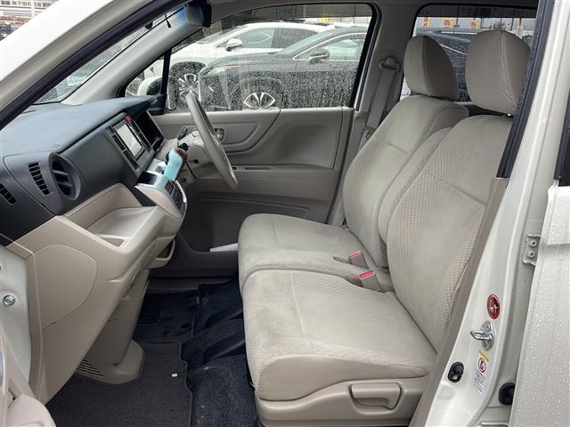 Ｎ－ＷＧＮ Ｇ・Ａパッケージ　メーカー純正ナビ　ワンセグ・ＣＤ・ＤＶＤ・Ｂｌｕｅｔｏｏｔｈ接続　バックカメラ　シティブレーキアクティブシステム　ドライブレコーダーＥＴＣ　ドアバイザー　純正フロアマット　スペアキー　プッシュスタート（24枚目）