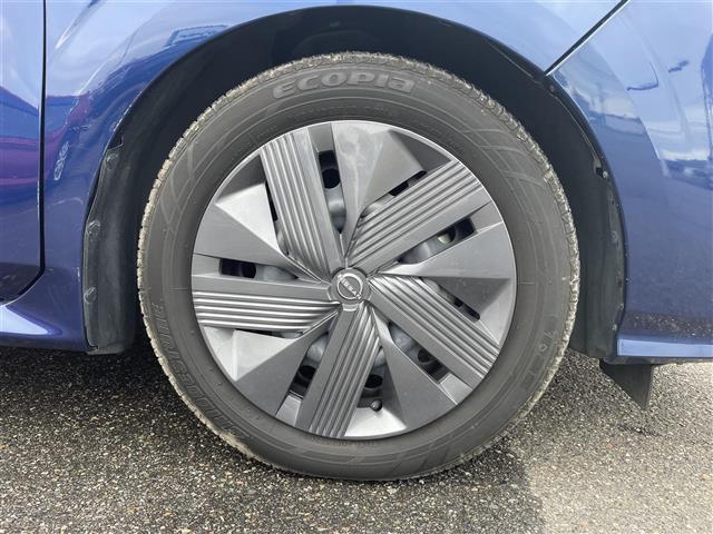 ノート Ｘ　純正ナビ　アラウンドビューモニター　インテリジェントインナーミラー　プロパイロット　前席シートヒーター　ステアリングヒーター　前後コーナーセンサー　衝突軽減システム　ＬＥＤヘッドライト（40枚目）