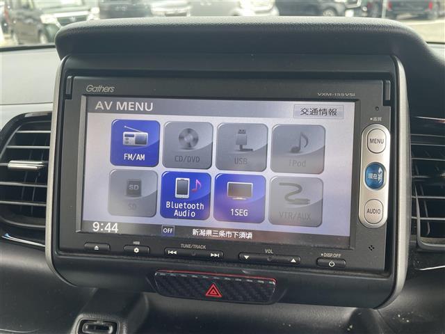 Ｎ－ＢＯＸカスタム Ｇ・ターボＡパッケージ　純正ナビ：ＶＸＭ－１５５ＶＳｉ　バックカメラ　クルーズコントロール　両側パワースライドドア　社外エンジンスターター　ステアリングスイッチ　パドルシフト　ＥＴＣ（4枚目）