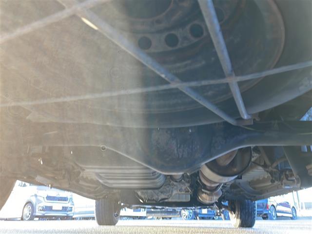 ハイエースバン スーパーGL ディーゼルターボ 4WD ワンオーナー 社外メモリナビ:CN-HE01WD バックカメラ 冬タイヤ積載 社外エンジンスターター 前後ドライブレコーダー 取扱説明書 保証書(37枚目)