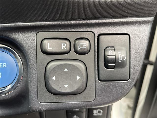 アクア Ｓスタイルブラック　純正ナビ　バックカメラ　トヨタセーフティーセンス　プリクラッシュセーフティーセンス　レーディパーチャーアラート　オートマチックハイビーム　横滑り防止システム　ステアリングスイッチ　電動格納ミラー（16枚目）