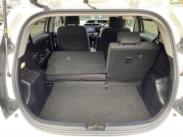 アクア Ｓスタイルブラック　純正ナビ　バックカメラ　トヨタセーフティーセンス　プリクラッシュセーフティーセンス　レーディパーチャーアラート　オートマチックハイビーム　横滑り防止システム　ステアリングスイッチ　電動格納ミラー（27枚目）