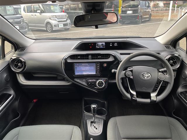 アクア Ｓスタイルブラック　純正ナビ　バックカメラ　トヨタセーフティーセンス　プリクラッシュセーフティーセンス　レーディパーチャーアラート　オートマチックハイビーム　横滑り防止システム　ステアリングスイッチ　電動格納ミラー（42枚目）