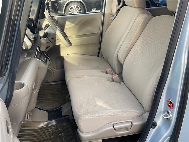 Ｎ－ＢＯＸ Ｇ・Ｌパッケージ　ナビ：ＭＤＶ－７２７ＤＴ（ＢＴ／ＦＭ／ＡＭ／フルセグ）　片側電動ドア　ＥＴＣ　フォグランプ　夏用タイヤ積載　ドアバイザー　シガーソケット　電動格納ミラー（20枚目）