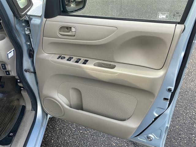 Ｎ－ＢＯＸ Ｇ・Ｌパッケージ　ナビ：ＭＤＶ－７２７ＤＴ（ＢＴ／ＦＭ／ＡＭ／フルセグ）　片側電動ドア　ＥＴＣ　フォグランプ　夏用タイヤ積載　ドアバイザー　シガーソケット　電動格納ミラー（24枚目）