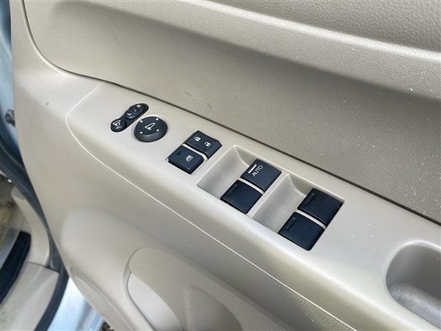 Ｎ－ＢＯＸ Ｇ・Ｌパッケージ　ナビ：ＭＤＶ－７２７ＤＴ（ＢＴ／ＦＭ／ＡＭ／フルセグ）　片側電動ドア　ＥＴＣ　フォグランプ　夏用タイヤ積載　ドアバイザー　シガーソケット　電動格納ミラー（25枚目）