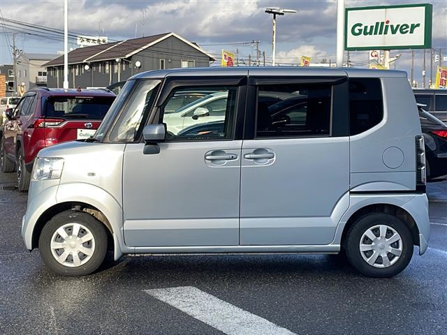 Ｎ－ＢＯＸ Ｇ・Ｌパッケージ　ナビ：ＭＤＶ－７２７ＤＴ（ＢＴ／ＦＭ／ＡＭ／フルセグ）　片側電動ドア　ＥＴＣ　フォグランプ　夏用タイヤ積載　ドアバイザー　シガーソケット　電動格納ミラー（30枚目）