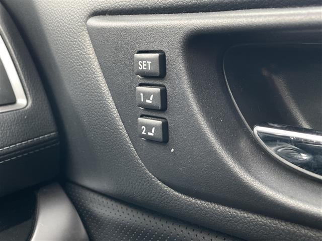 レガシィアウトバック リミテッド　純正ナビ　アイサイトＶｅｒ．３　衝突軽減ブレーキ　レーンキープアシスト　レーダークルーズコントロール　先行車発進告知　ブラインドスポットモニター　パワーバックドア　バックカメラ　ルーフレール（13枚目）