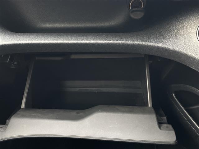 シエンタ G 純正ナビ:NSZT-W68T(BT/DTV/FM/AM/フルセグ) 両側電動ドア トヨタセーフティーセンス 全周囲カメラ ドライブレコーダー ビルトインETC アイドリングストップ 衝突軽減(14枚目)