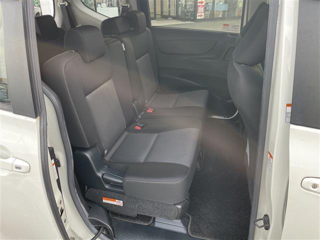 シエンタ G 純正ナビ:NSZT-W68T(BT/DTV/FM/AM/フルセグ) 両側電動ドア トヨタセーフティーセンス 全周囲カメラ ドライブレコーダー ビルトインETC アイドリングストップ 衝突軽減(18枚目)