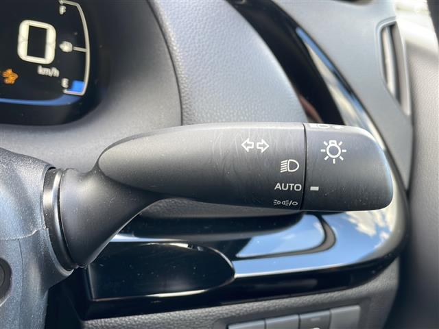 アクア Ｘ　純正ディスプレイオーディオ　トヨタセーフティセンス　レーダークルーズコントロール　レーンキープアシスト　プリクラッシュセーフティ　オートマチックハイビーム　バックカメラ　ビルトインＥＴＣ　ＬＥＤライト（7枚目）