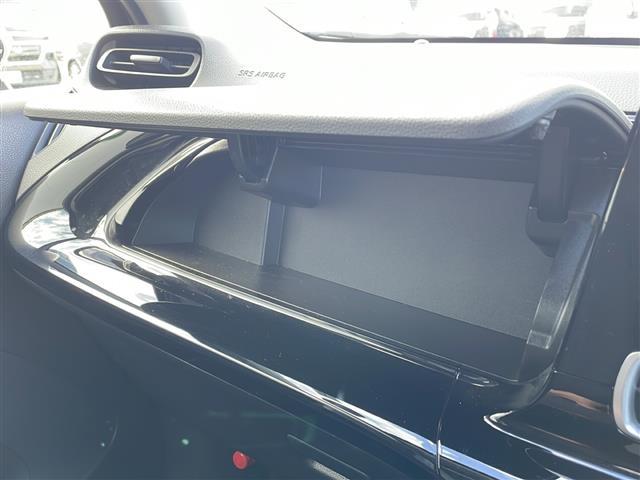 アクア Ｘ　純正ディスプレイオーディオ　トヨタセーフティセンス　レーダークルーズコントロール　レーンキープアシスト　プリクラッシュセーフティ　オートマチックハイビーム　バックカメラ　ビルトインＥＴＣ　ＬＥＤライト（15枚目）