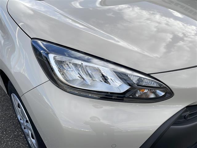 アクア Ｘ　純正ディスプレイオーディオ　トヨタセーフティセンス　レーダークルーズコントロール　レーンキープアシスト　プリクラッシュセーフティ　オートマチックハイビーム　バックカメラ　ビルトインＥＴＣ　ＬＥＤライト（33枚目）