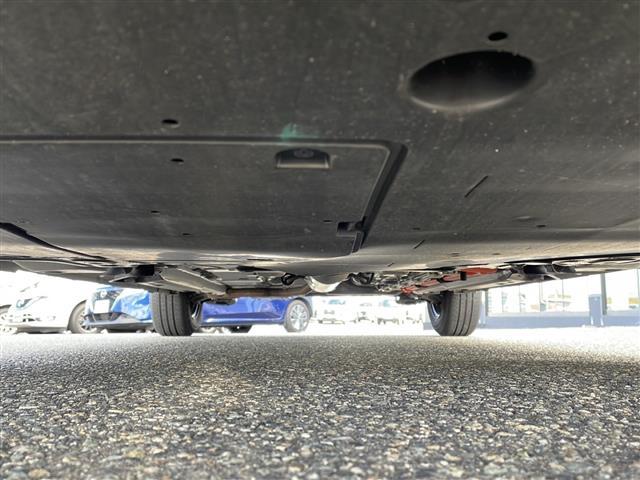 アクア Ｘ　純正ディスプレイオーディオ　トヨタセーフティセンス　レーダークルーズコントロール　レーンキープアシスト　プリクラッシュセーフティ　オートマチックハイビーム　バックカメラ　ビルトインＥＴＣ　ＬＥＤライト（38枚目）