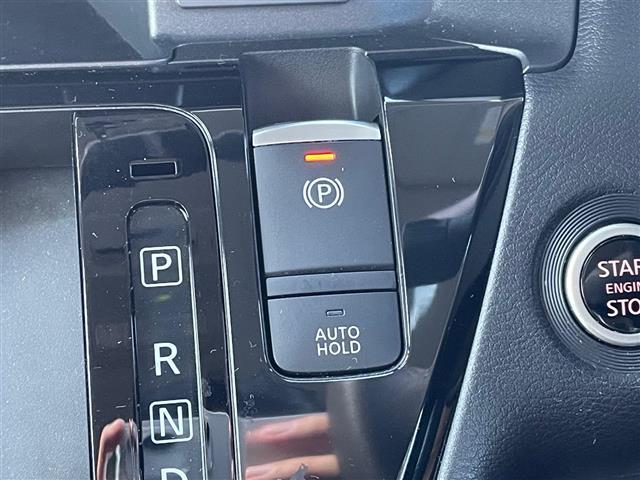 ルークス ハイウェイスター　Ｘ　プロパイロットエディション　純正９インチナビ　フルセグＴＶ　プロパイロット　エマージェンシーブレーキ　レーンキープアシスト　アラウンドビューモニター　バックカメラ　両側パワースライドドア　ドライブレコーダー　シートヒーター（11枚目）