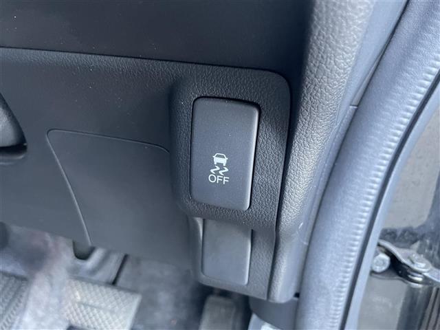 N-BOXカスタム G SSパッケージ 社外メモリナビ:NR-MZ03 バックカメラ 両側パワースライドドア 前方ドライブレコーダー ステアリングスイッチ ETC 保証書 取扱説明書(6枚目)