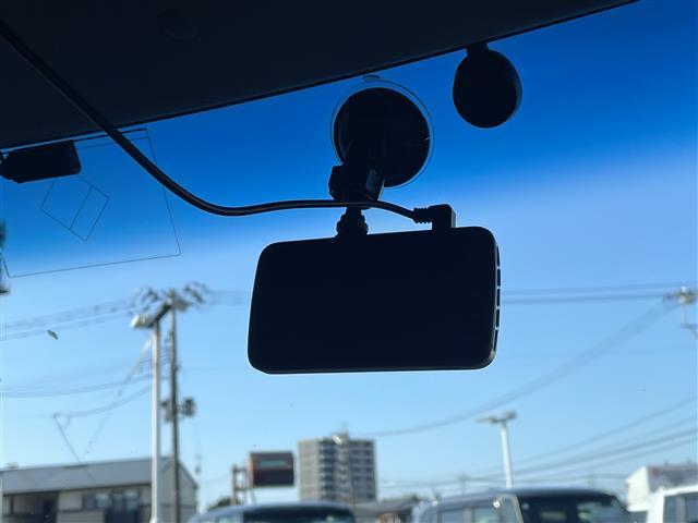 N-BOXカスタム G SSパッケージ 社外メモリナビ:NR-MZ03 バックカメラ 両側パワースライドドア 前方ドライブレコーダー ステアリングスイッチ ETC 保証書 取扱説明書(15枚目)