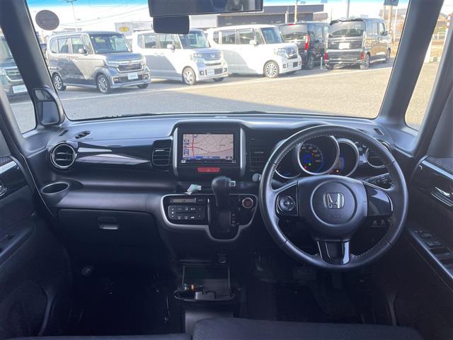 N-BOXカスタム G SSパッケージ 社外メモリナビ:NR-MZ03 バックカメラ 両側パワースライドドア 前方ドライブレコーダー ステアリングスイッチ ETC 保証書 取扱説明書(39枚目)