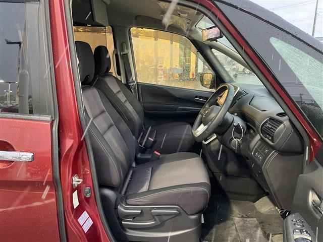 セレナ ハイウェイスターVセレクションII ワンオーナー 純正9インチナビ フルセグTV プロパイロット 全方位カメラ フリップダウンモニター 衝突軽減ブレーキ レーダークルーズコントロール レーンキープアシスト インテリジェントルームミラー(22枚目)