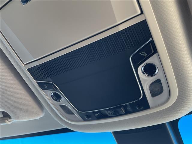 オデッセイ アブソルート　純正１０インチメモリナビ：ＶＸＵ－２１７ＤＹｉ　マルチビューカメラ　レーダークルーズコントロール　ジェスチャーコントロール・パワースライドドア　前後コーナーセンサー　ＥＴＣ２．０　パドルシフト（16枚目）