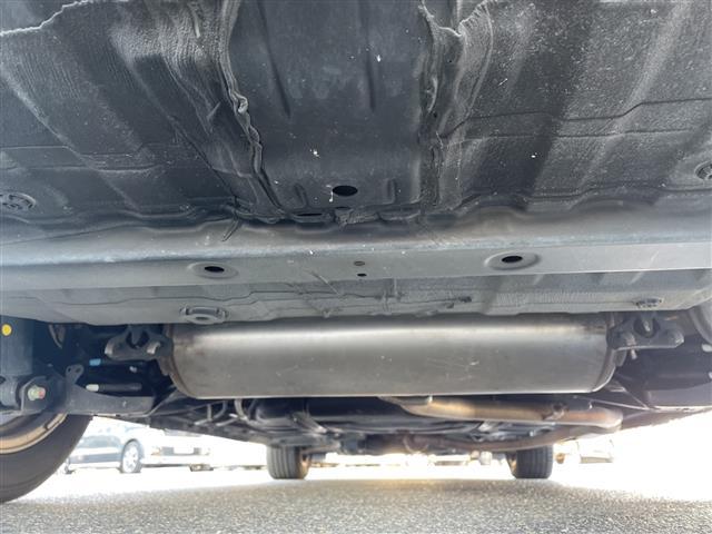 オデッセイ アブソルート　純正１０インチメモリナビ：ＶＸＵ－２１７ＤＹｉ　マルチビューカメラ　レーダークルーズコントロール　ジェスチャーコントロール・パワースライドドア　前後コーナーセンサー　ＥＴＣ２．０　パドルシフト（39枚目）