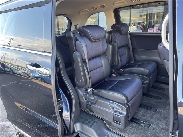 オデッセイ アブソルート・２０ｔｈアニバーサリー　純正メモリナビ：ＶＸＭ－１５５ＶＦＥｉ　バックカメラ　クルーズコントロール　両側パワースライドドア　パドルシフト　ステアリングスイッチ　ＥＴＣ　ハーフレザーシート　運転席パワーシート（22枚目）