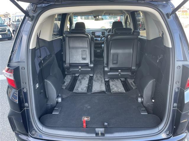 オデッセイ アブソルート・２０ｔｈアニバーサリー　純正メモリナビ：ＶＸＭ－１５５ＶＦＥｉ　バックカメラ　クルーズコントロール　両側パワースライドドア　パドルシフト　ステアリングスイッチ　ＥＴＣ　ハーフレザーシート　運転席パワーシート（28枚目）