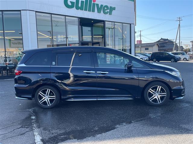 オデッセイ アブソルート・２０ｔｈアニバーサリー　純正メモリナビ：ＶＸＭ－１５５ＶＦＥｉ　バックカメラ　クルーズコントロール　両側パワースライドドア　パドルシフト　ステアリングスイッチ　ＥＴＣ　ハーフレザーシート　運転席パワーシート（34枚目）