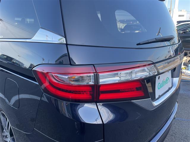 オデッセイ アブソルート・２０ｔｈアニバーサリー　純正メモリナビ：ＶＸＭ－１５５ＶＦＥｉ　バックカメラ　クルーズコントロール　両側パワースライドドア　パドルシフト　ステアリングスイッチ　ＥＴＣ　ハーフレザーシート　運転席パワーシート（37枚目）