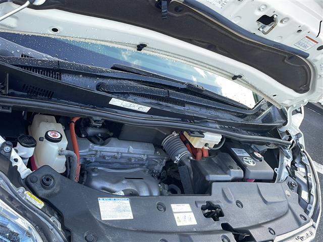 ヴェルファイアハイブリッド X 純正ナビ フルセグ Bluetooth フリップダウンモニター レザーシート 両側パワースライドドア レーダークルーズコントロール ETC バックカメラ 純正フロアマット 純正AW16インチ(39枚目)