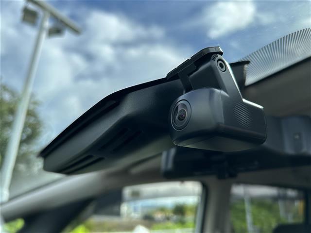 セレナ ハイウェイスターV プロパイロット 純正9インチナビ フルセグTV Bluetooth アラウンドビューモニター 両側パワースライドドア 前後コーナーセンサー BSM 後席11インチモニター 追従型クルーズコントロール(10枚目)