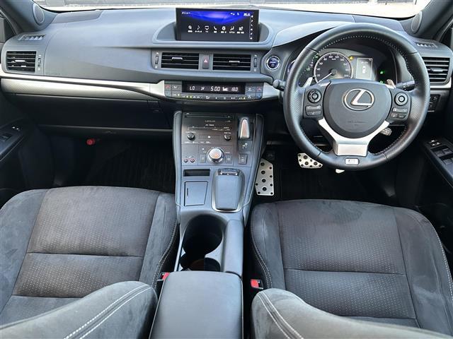 CT CT200h Fスポーツ レクサスセーフティセンス コネクトナビ フルセグTV/CD/BT バックカメラ パドルシフト 追従型クルーズコントロール シートヒーター パワーシート ビルトインETC2.0 前方ドライブレコーダー(2枚目)