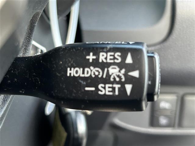 CT CT200h Fスポーツ レクサスセーフティセンス コネクトナビ フルセグTV/CD/BT バックカメラ パドルシフト 追従型クルーズコントロール シートヒーター パワーシート ビルトインETC2.0 前方ドライブレコーダー(6枚目)