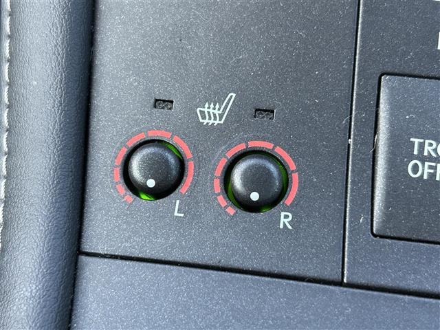 CT CT200h Fスポーツ レクサスセーフティセンス コネクトナビ フルセグTV/CD/BT バックカメラ パドルシフト 追従型クルーズコントロール シートヒーター パワーシート ビルトインETC2.0 前方ドライブレコーダー(8枚目)