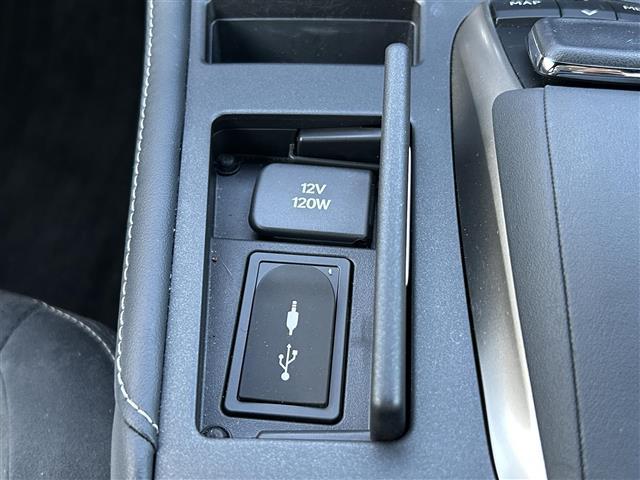 CT CT200h Fスポーツ レクサスセーフティセンス コネクトナビ フルセグTV/CD/BT バックカメラ パドルシフト 追従型クルーズコントロール シートヒーター パワーシート ビルトインETC2.0 前方ドライブレコーダー(31枚目)