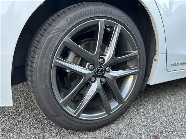 CT CT200h Fスポーツ レクサスセーフティセンス コネクトナビ フルセグTV/CD/BT バックカメラ パドルシフト 追従型クルーズコントロール シートヒーター パワーシート ビルトインETC2.0 前方ドライブレコーダー(41枚目)