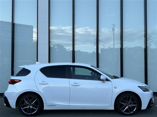 CT CT200h Fスポーツ レクサスセーフティセンス コネクトナビ フルセグTV/CD/BT バックカメラ パドルシフト 追従型クルーズコントロール シートヒーター パワーシート ビルトインETC2.0 前方ドライブレコーダー(43枚目)