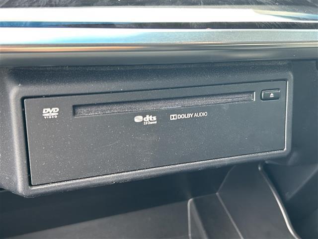 アルファード ２．５Ｓ　Ｃパッケージ　トヨタセーフティセンス　純正メモリーナビ　フルセグＴＶ／ＣＤ／ＤＶＤ／ＢＴ／ＵＳＢ　バックカメラ　両側電動パワースライドドア　ＭＴモード付ＡＴ車　追従型クルーズコントロール　ＢＳＭ　温冷シート　ＥＴＣ（6枚目）