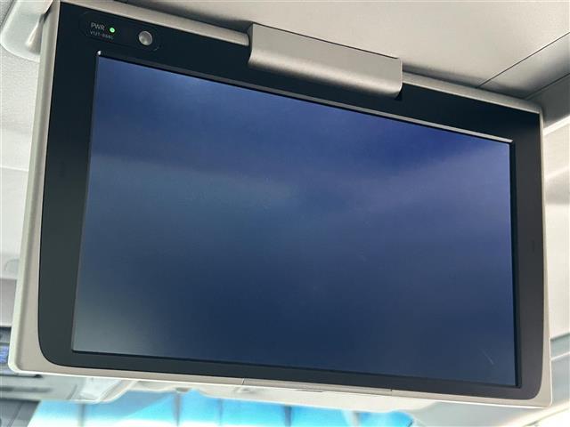 アルファード ２．５Ｓ　Ｃパッケージ　トヨタセーフティセンス　純正ディスプレイオーディオ　フルセグＴＶ／ＣＤ／ＤＶＤ／ＢＴ／ＵＳＢ　バックカメラ　サンルーフ　両側電動パワースライドドア　ＭＴ機能付きＡＴ車　追従型クルーズコントロール（10枚目）