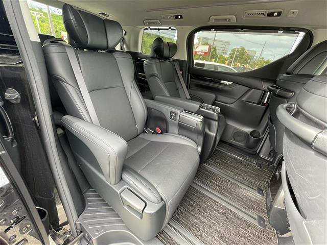 アルファード 2.5S Cパッケージ ワンオーナー 純正9インチナビ フルセグTV バックモニター 12.1インチ後席モニター 衝突軽減 BSM デジタルインナーミラー シートヒーター 電動リアゲート パワーシート ETC LED(15枚目)