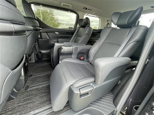 アルファード 2.5S Cパッケージ ワンオーナー 純正9インチナビ フルセグTV バックモニター 12.1インチ後席モニター 衝突軽減 BSM デジタルインナーミラー シートヒーター 電動リアゲート パワーシート ETC LED(20枚目)